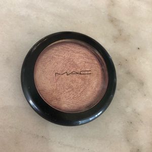 Mac Beaming Blush Highlighter